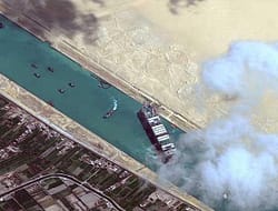 Kandasnya Ever Given, Otoritas Terusan Suez Minta Kompensasi Rp. 14,5 Triliun