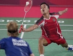 Lolos Semifinal Olimpiade Tokyo, Ginting Akhiri Kutukan 17 Tahun Indonesia