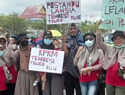 Tuntut Legalitas Kampung Tua, Ratusan Warga Tembesi Tower Gelar Aksi Demo di Depan Kantor BP Batam