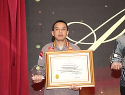Kapolresta Barelang Terima Penghargaan Kompolnas Awards 2022