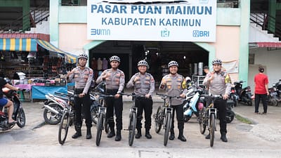 Kapolres Karimun Patroli Bersepeda Sambang Pasar Maimun